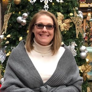 Meet your Posher, Tonya